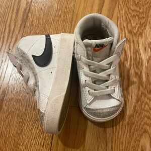 Nike Blazer Mid ‘77 Toddler Sneakers, baby size 5